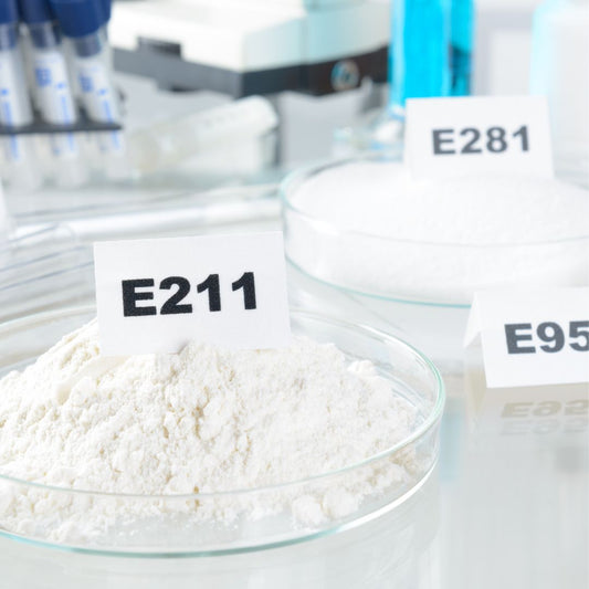 Konservierungsstoffe im Koifutter 